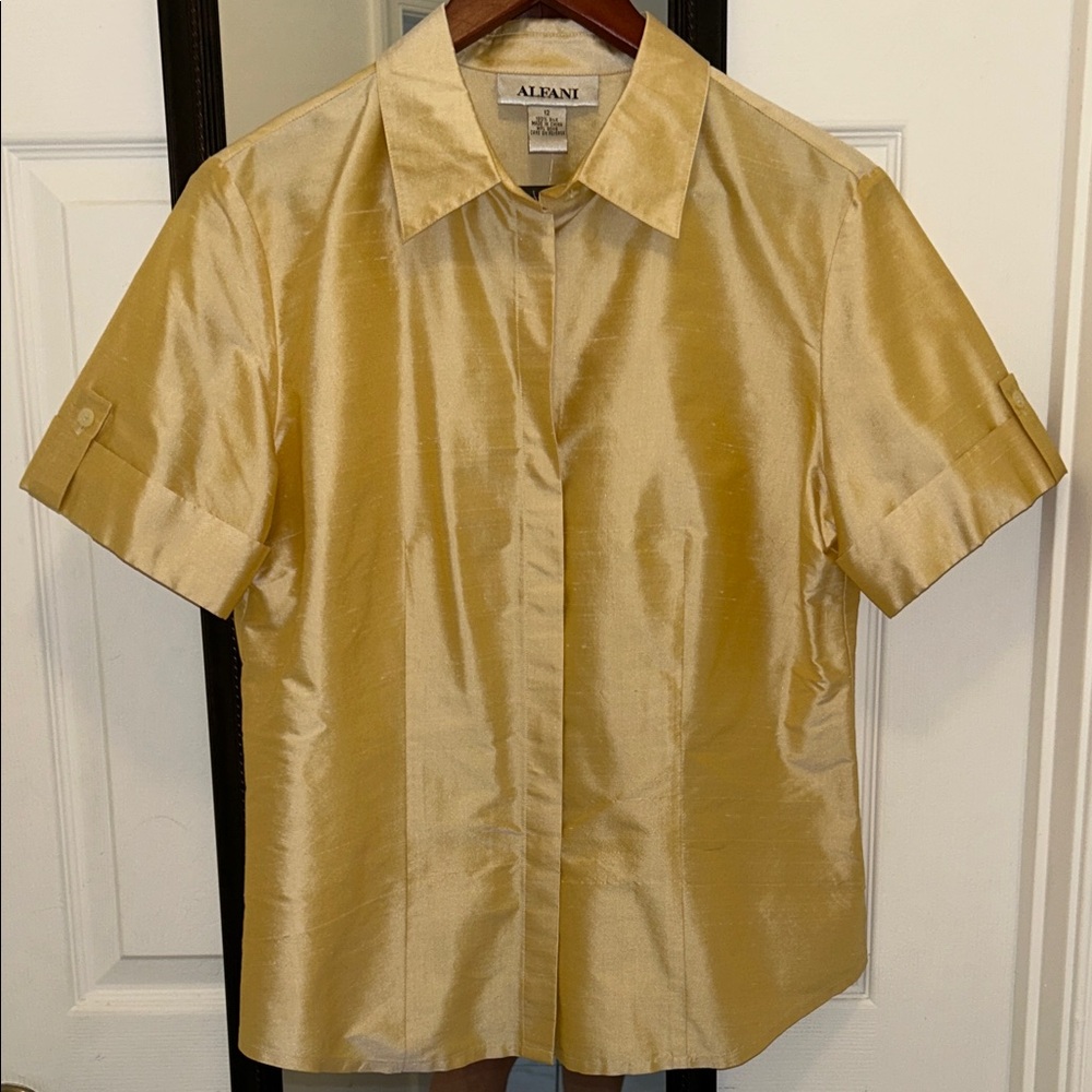 Alfani silk light golden yellow buttercream Button-Up midweight placket Blouse